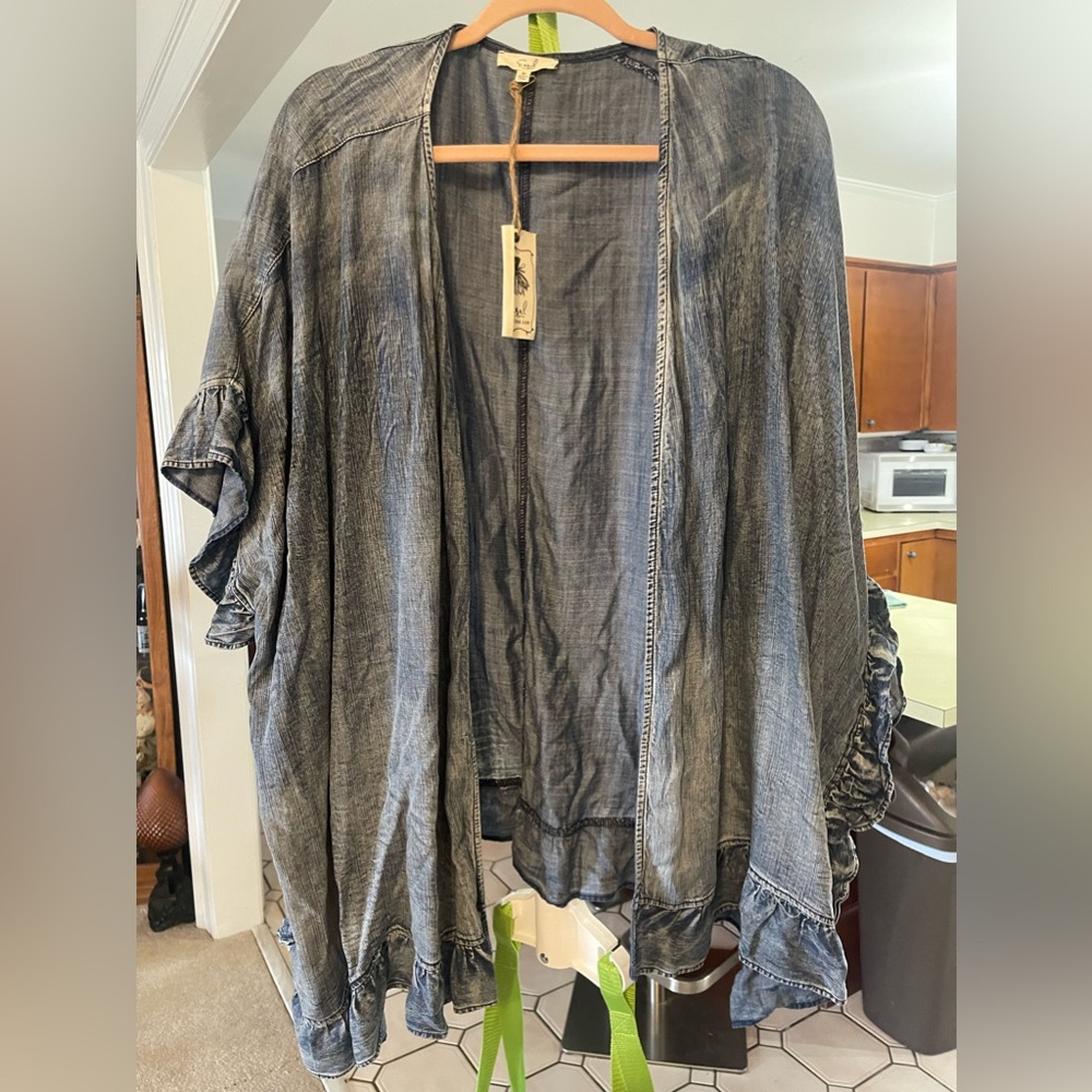 Boutique cardigan size medium